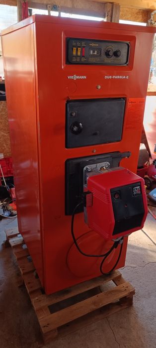 Vând centrala Viessmann pe ulei ars sau lemne