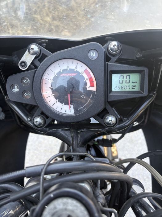 Продавам Yamaha tzr50