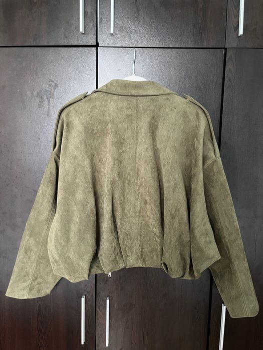 Дамско бомбър яке с ефект от велур ZARA