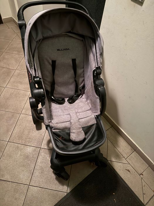 Продавам детска количка Cangaroo Ellada