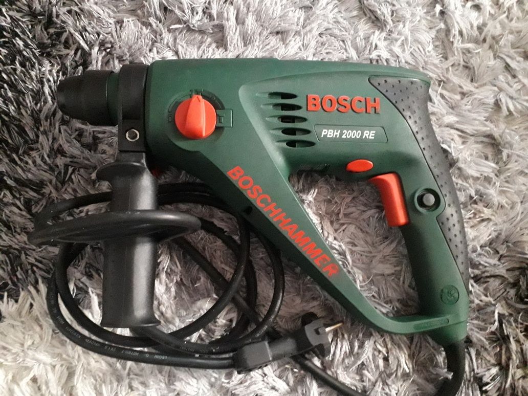 Rotopercutor bosch PBH 2000 RE