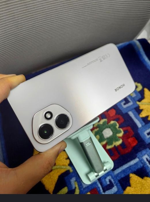 Honor 400 состояние новый.