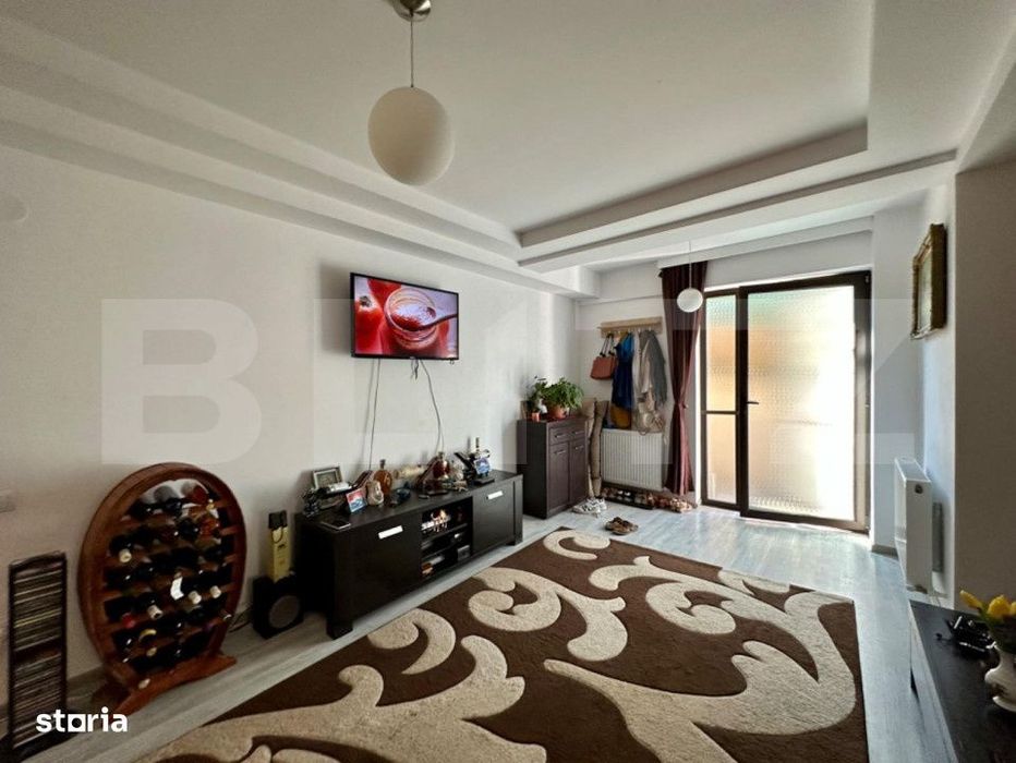 Apartament de 2 camere, 65mp, curte, loc de parcare, zona Rediu