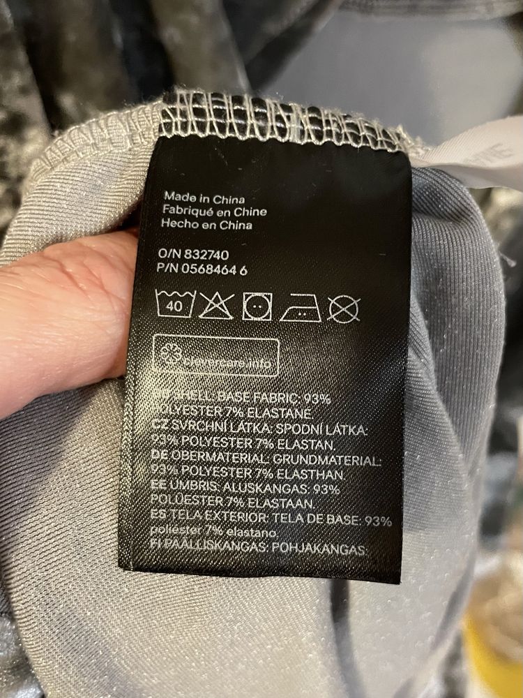 Rochiță catifea H&M 134-140 cm