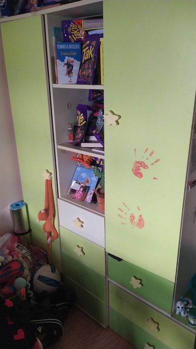 Vand mobila copiii stare buna care se transforma  nou nascuti 12 ani