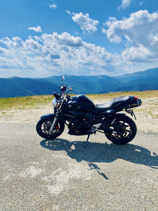 Yamaha FZ6 Black Edition