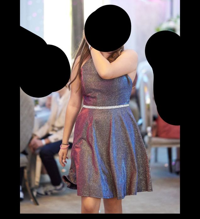 Rochie cocktail .