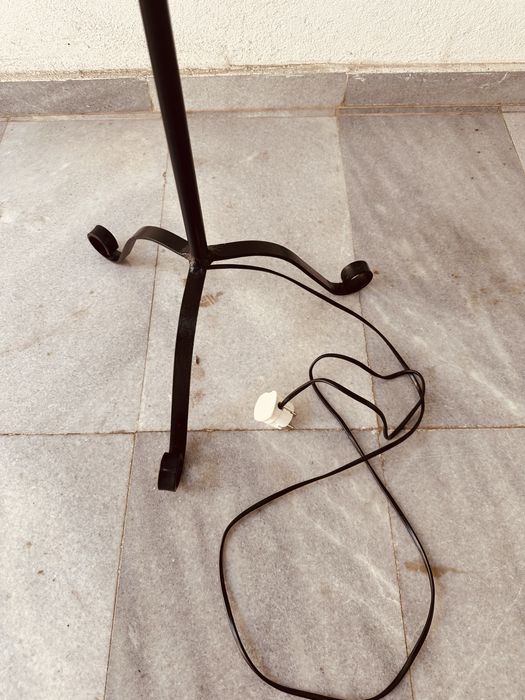 Ретро подова реголируема лампа от ковано желязо с абажур- винтидж стил