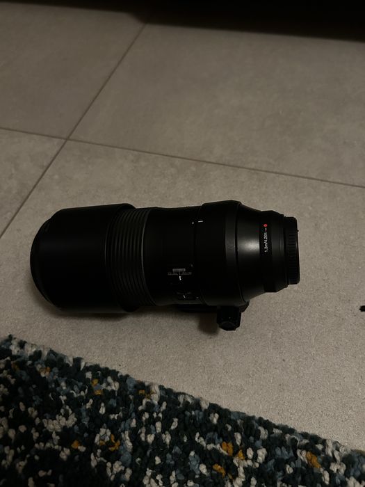 Obiectiv Olympus 100-400