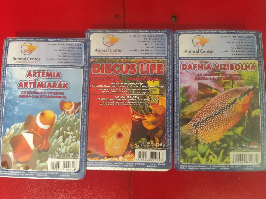 Hrana congelata pentru pești exotici