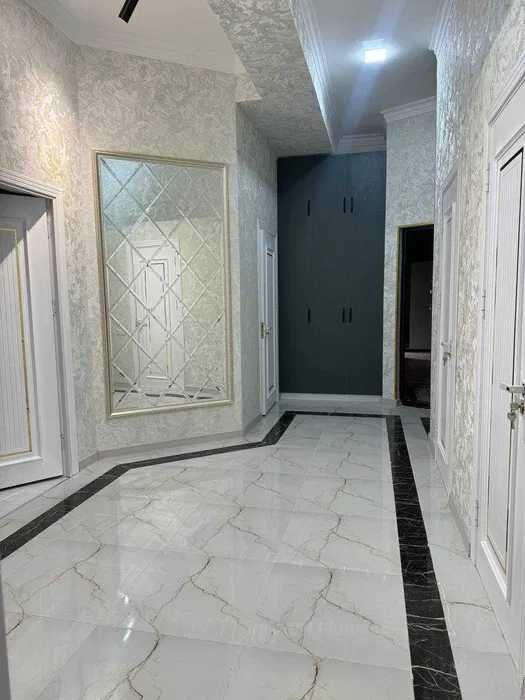 Продаю Квартиру Под Офис 3/1/7/100м2 Шайхантахур Ибин Сино