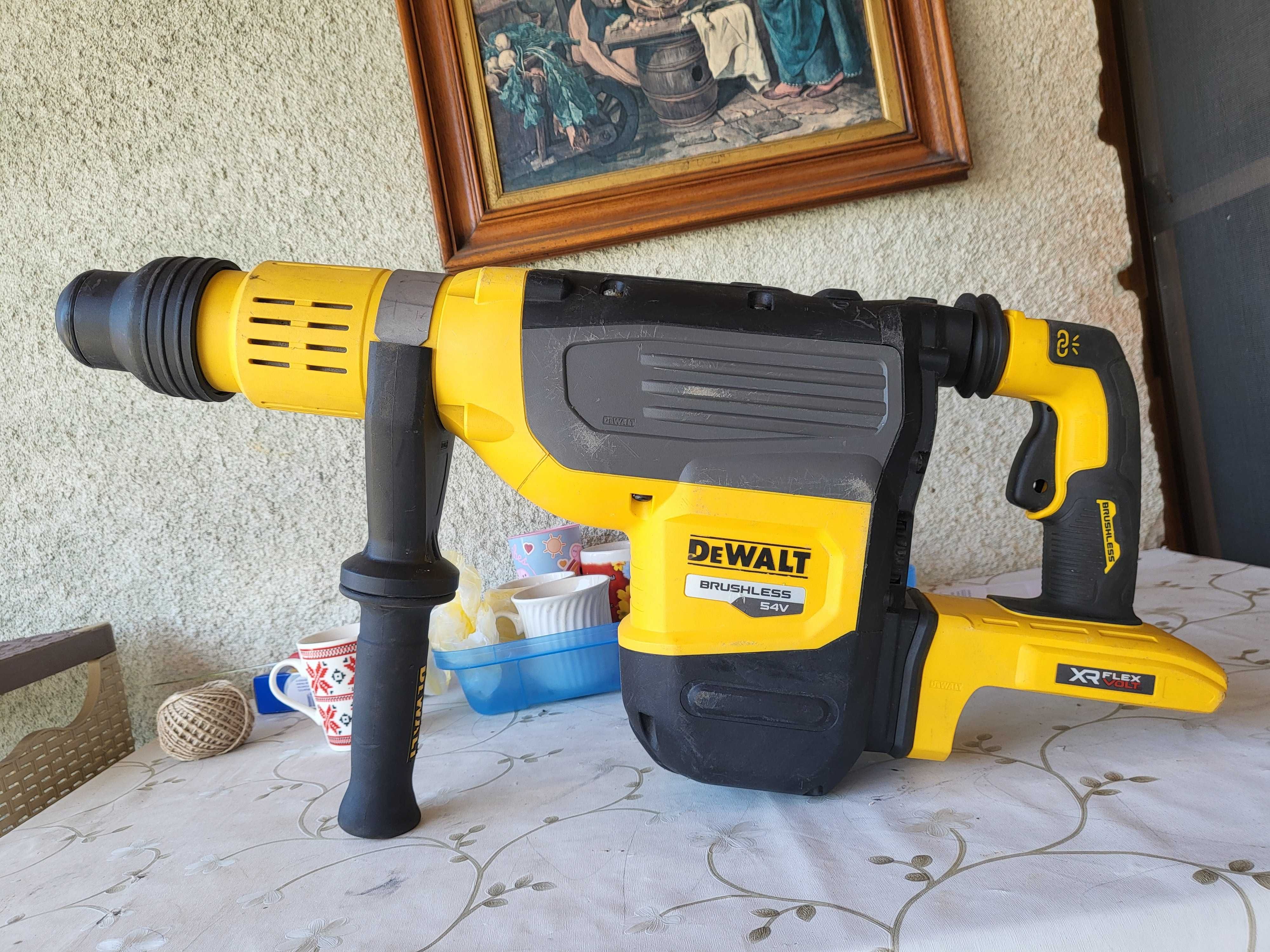 Pikamar Dewalt SDS Max FlexVolt 54V in stare foarte buna corpul gol