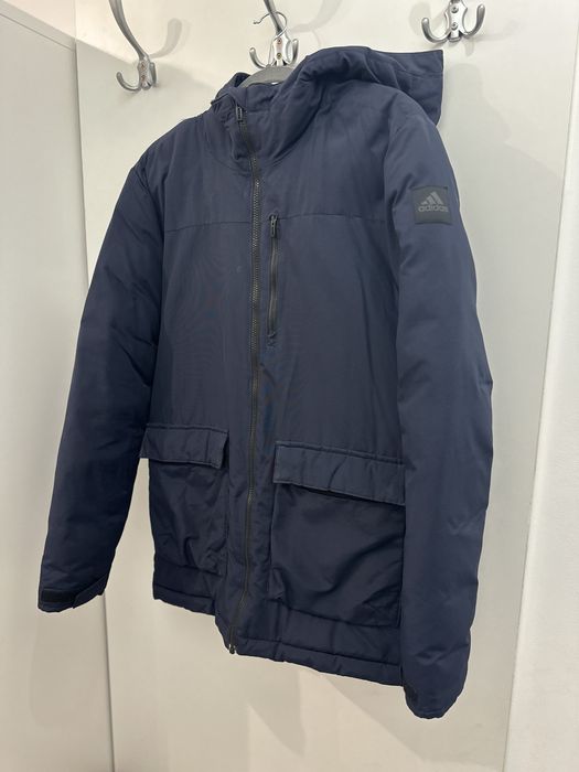 Geaca Adidas barbateasca