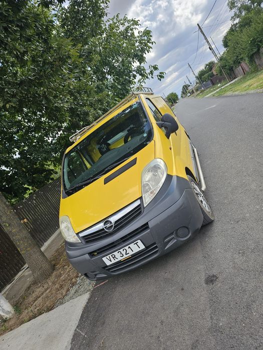 Vind opel vivaro model lung  L1 h2