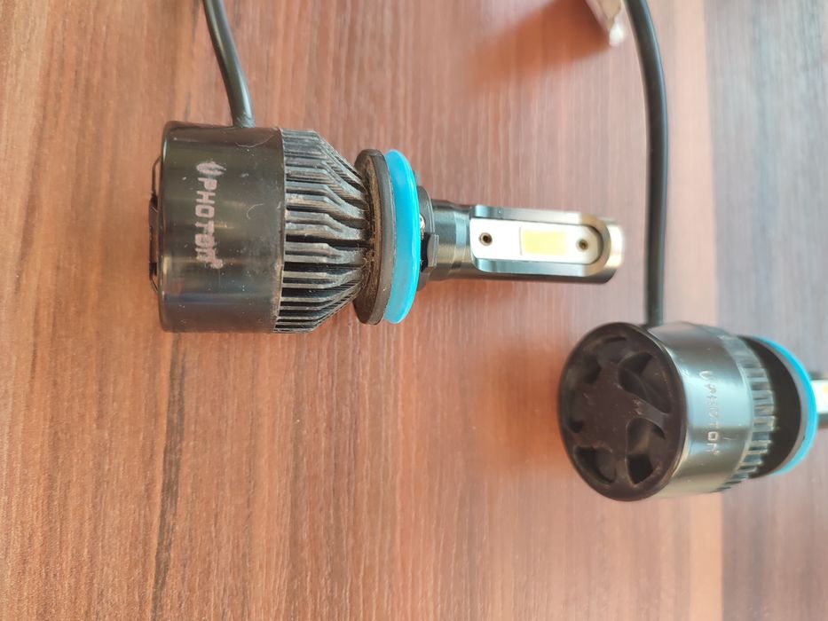 Продавам LED крушки Photon Duo за фарове за мъгла 12 V, 2 бр.