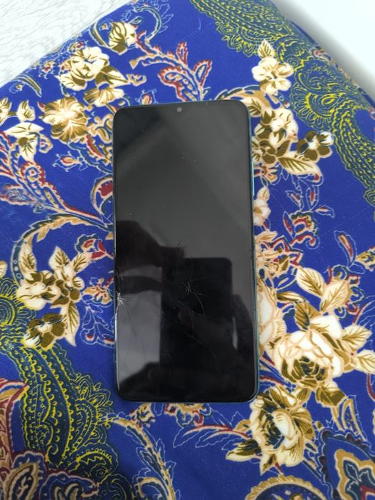 Телефон продается Redmi 9T