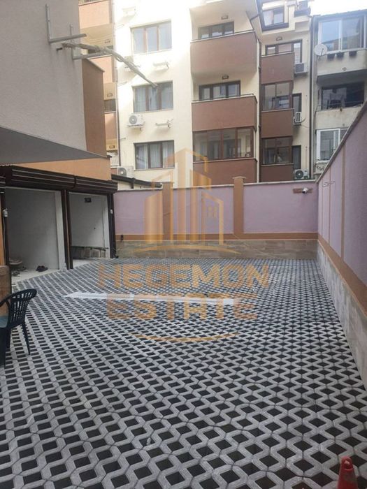 Продава се Тристаен апартамент в Варна, Лятно кино Тракия - 112 кв.м за 2027 €/кв.м - Снимка #10