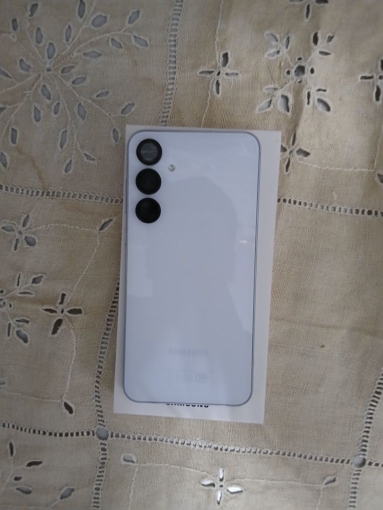 Samsung A 55 5G.