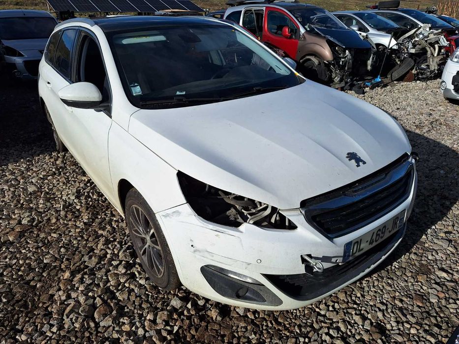 Peugeot 308 Т9  1.6 HDI 115 Startstop Панорама - на части