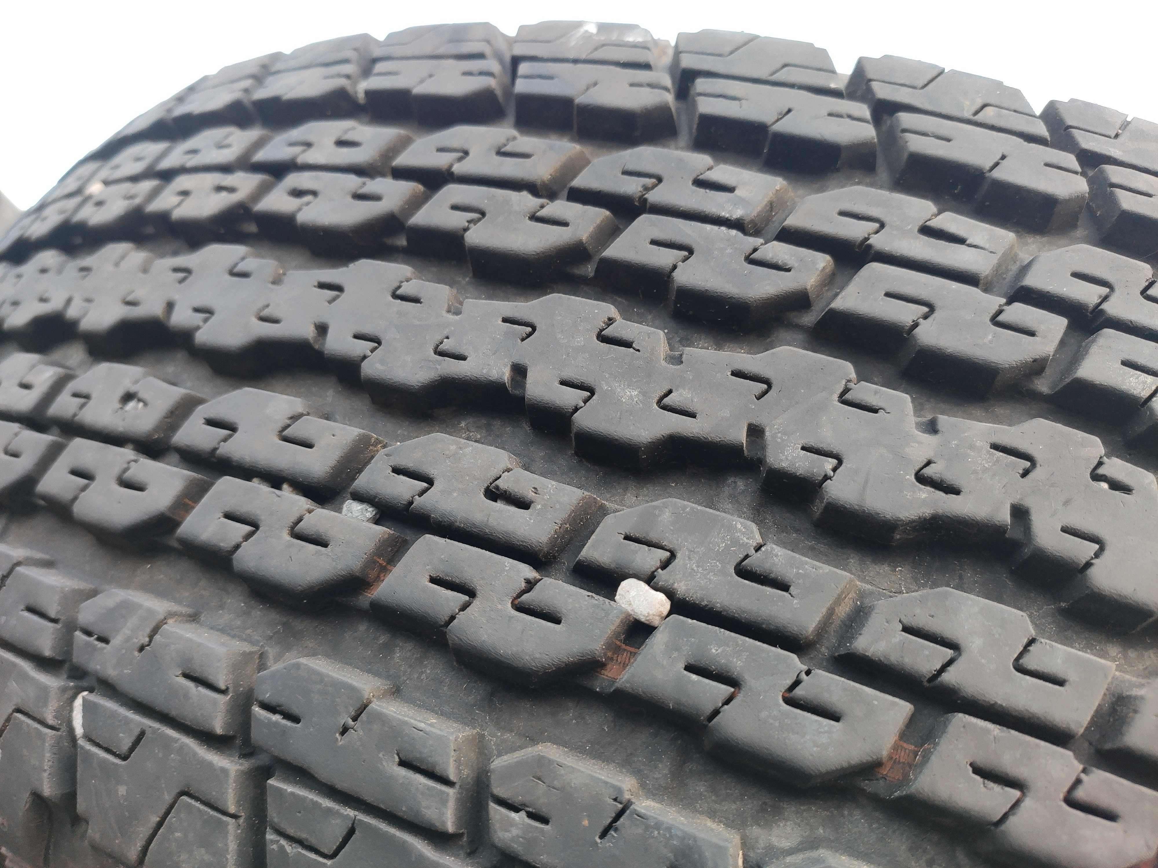 4бр Летни гуми 255 70 18 - Bridgestone