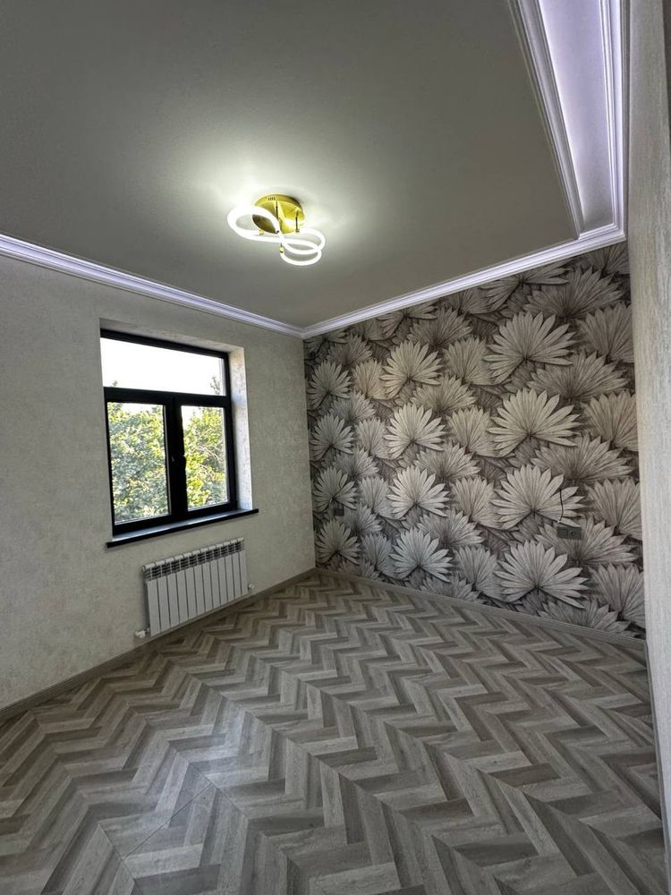Продам Юнусабад 18 ЖК Манзур 2/2/10