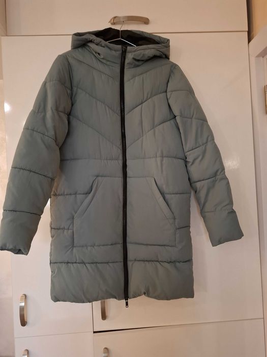 Дамско зимно яке