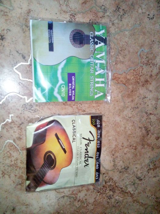 Продам струны для классической гитары нейлоновые