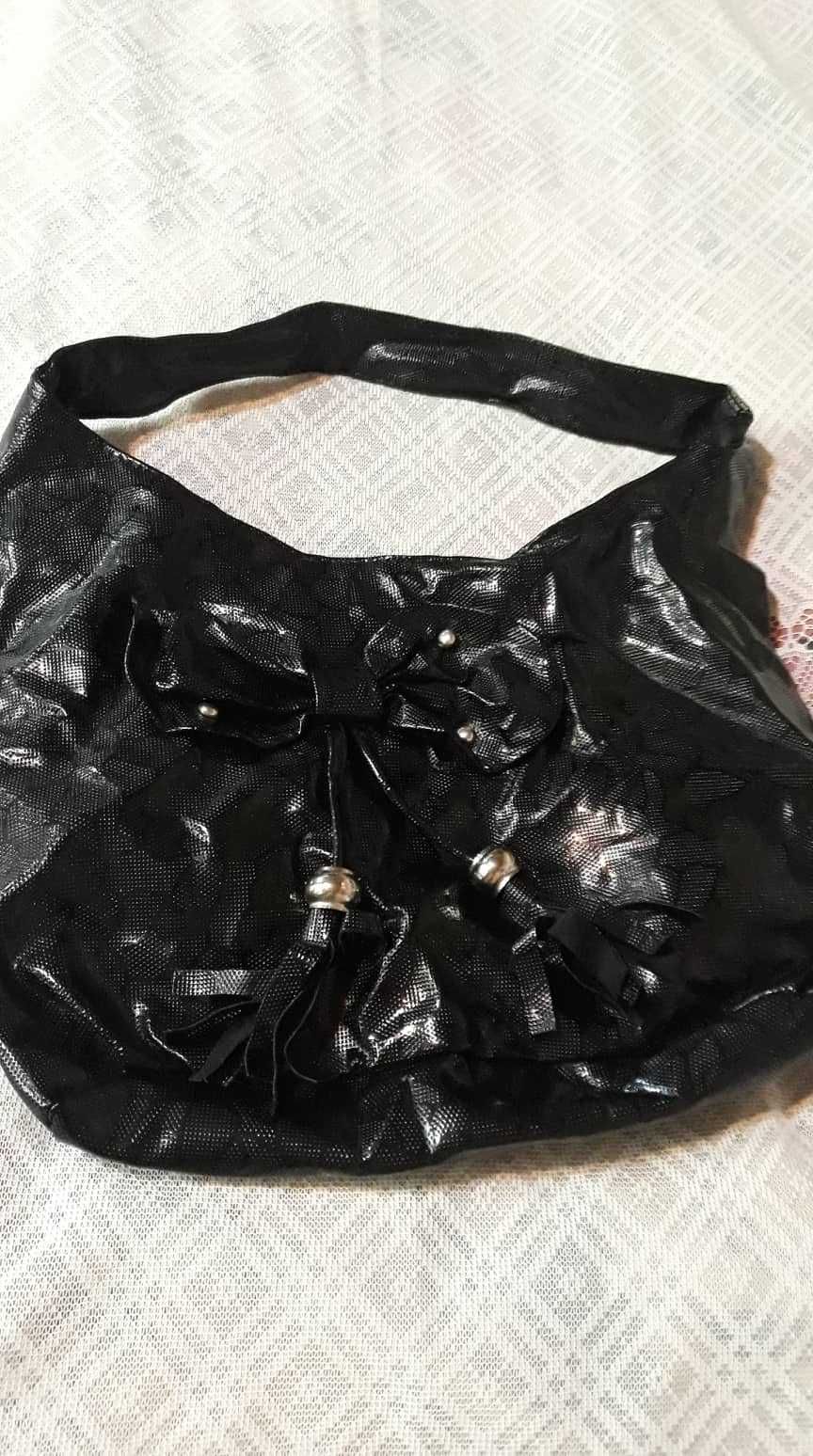 Дамска Кожена Чанта