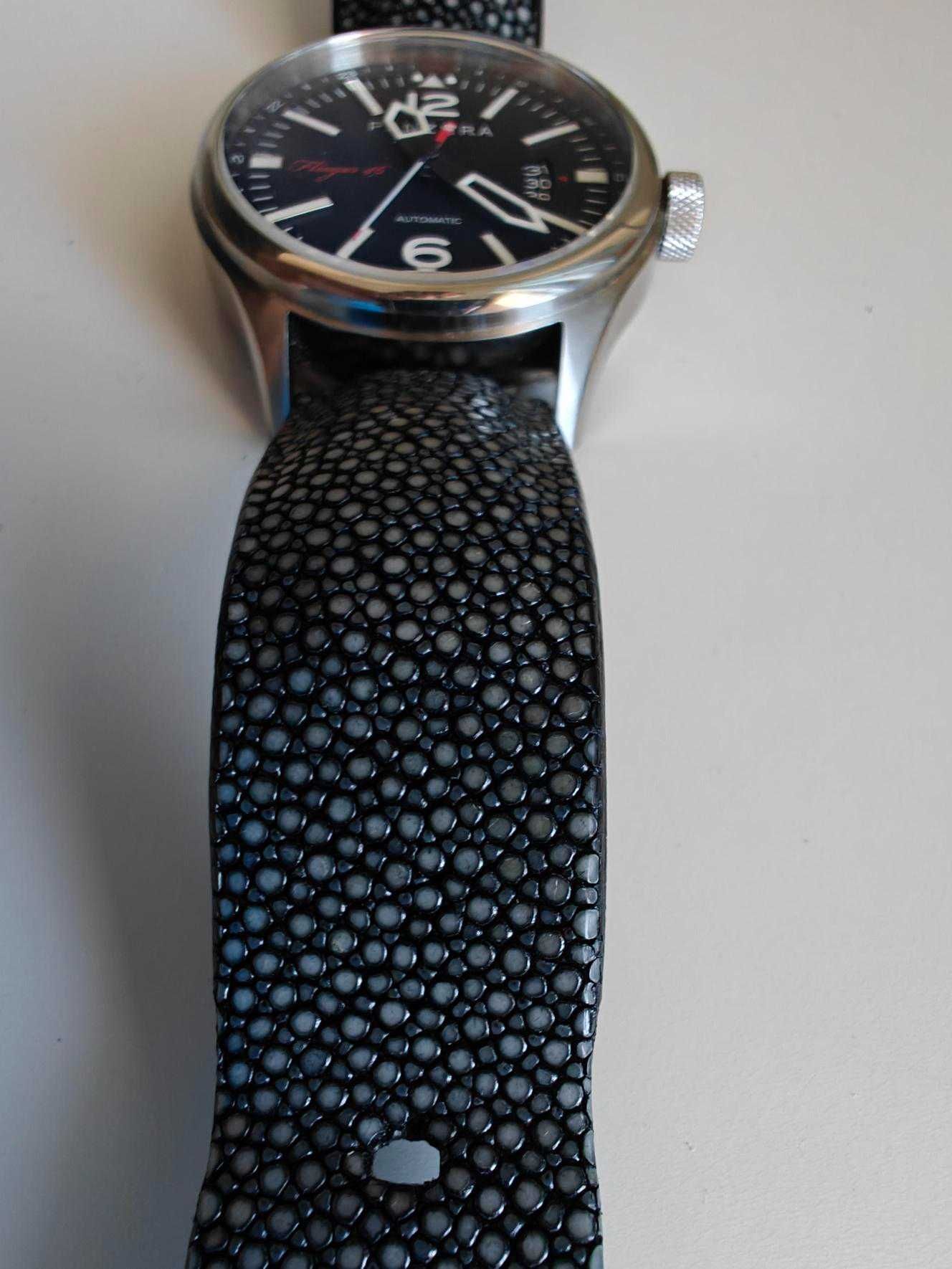Panzera Flieger 46 часовник