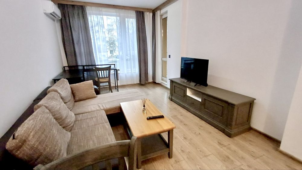 Двустаен апартамент в луксозен комплекс в Студенски Град