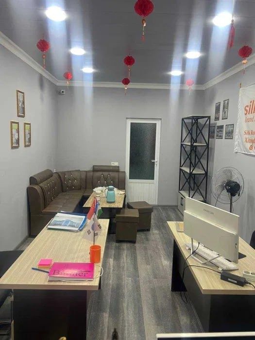 Шухрат перекресток 3кабинета по 30м² 1этаж  Юр адреса парковка