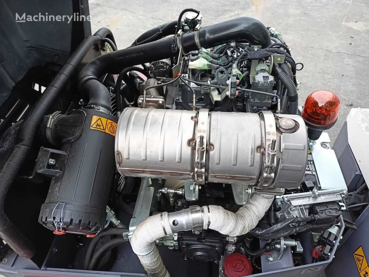 Комбинированный каток Dynapac СС1200С, массса 3,1 тонна (Швеция).
