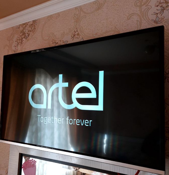 Срочно!!! Продаётся  "Artel 43" TV