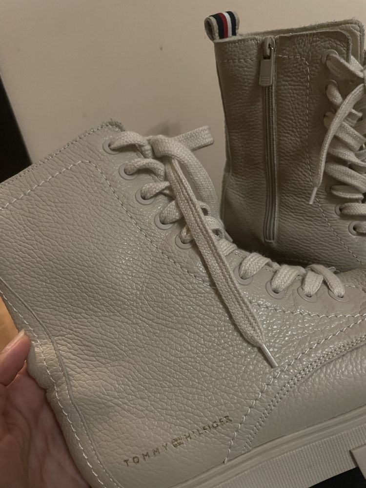 Дамски боти Tommy Hilfiger 39 н