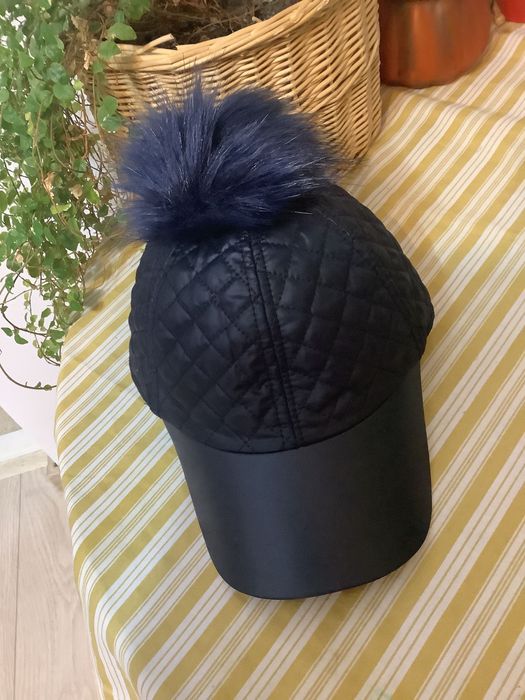 Șapcă femei,material matlasat,mărime universala