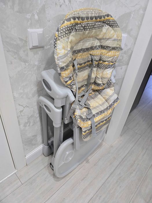 Стул  для кормления