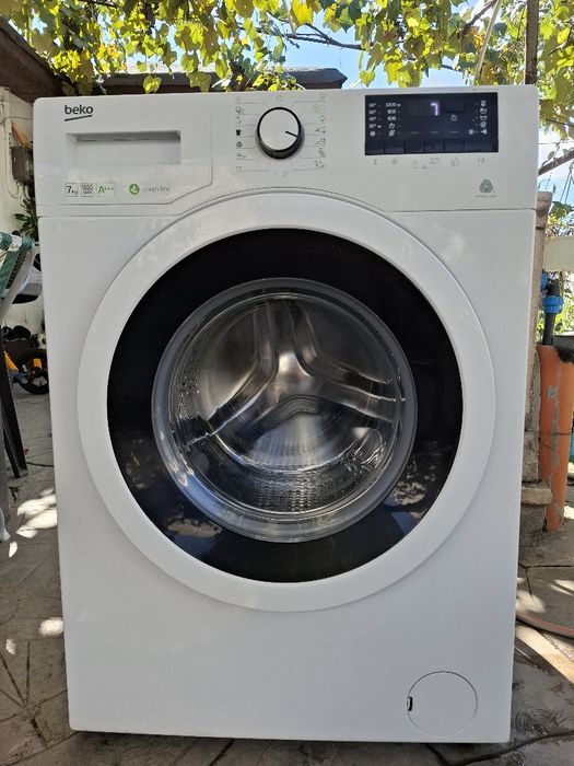 Vând mașină de spalat beko