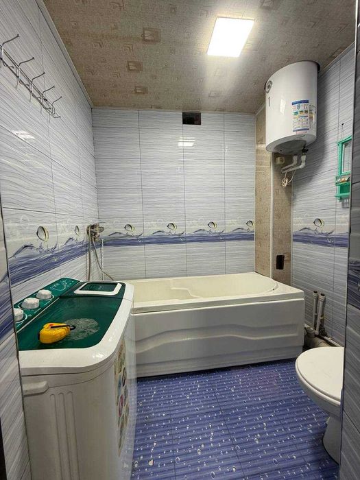 1 ком. переделанная в 2х ком. в новостройке на районе Саттепо