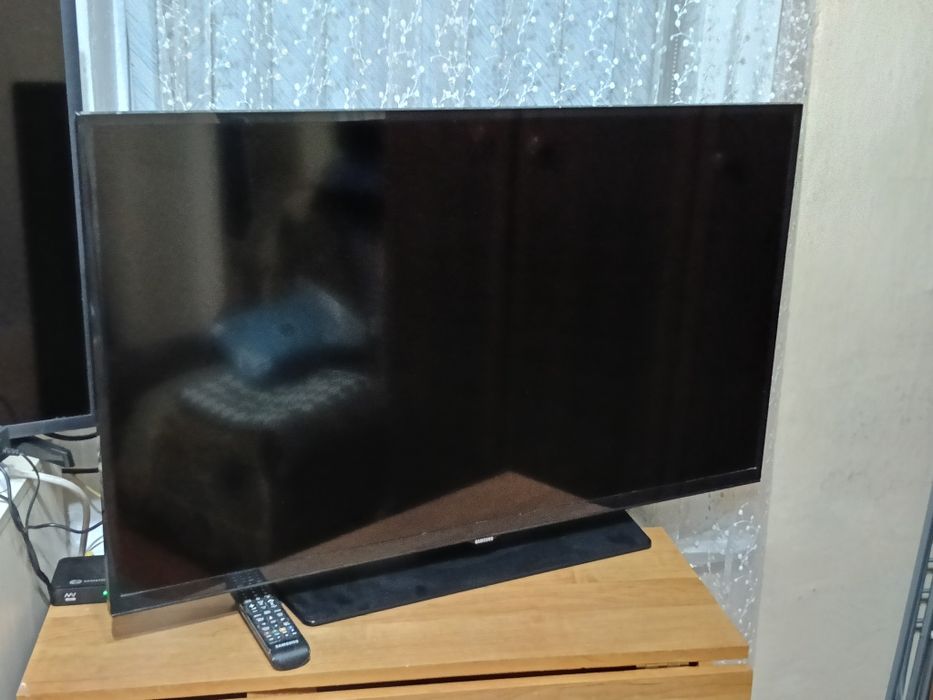 Телевизор Самсунг