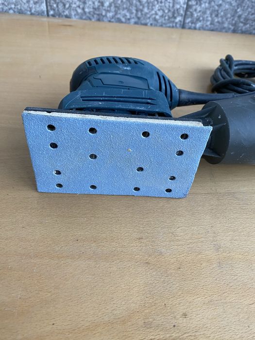 BOSCH GSS 160-1 A - Професионален виброшлайф на бош