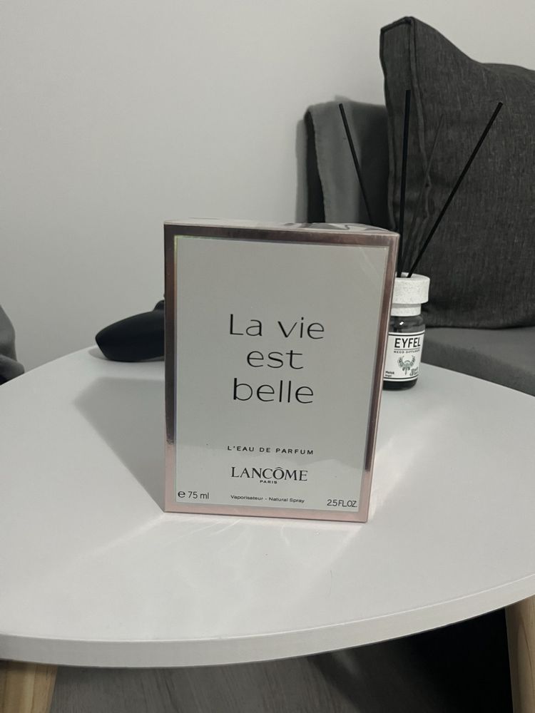 Lancôme - la vie est belle