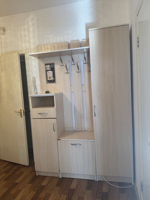 Шкафы диваны плита рабочии