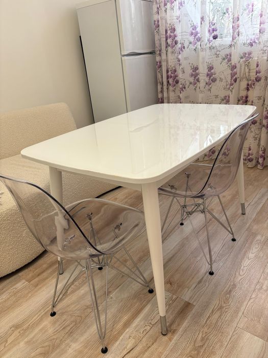 кухонный стол со стульями