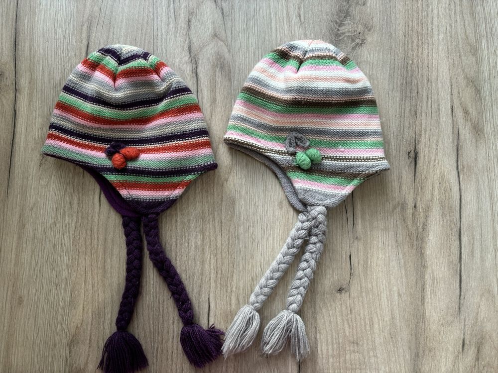Зимни бебешки шапки р-р 6-12м. Близнаци