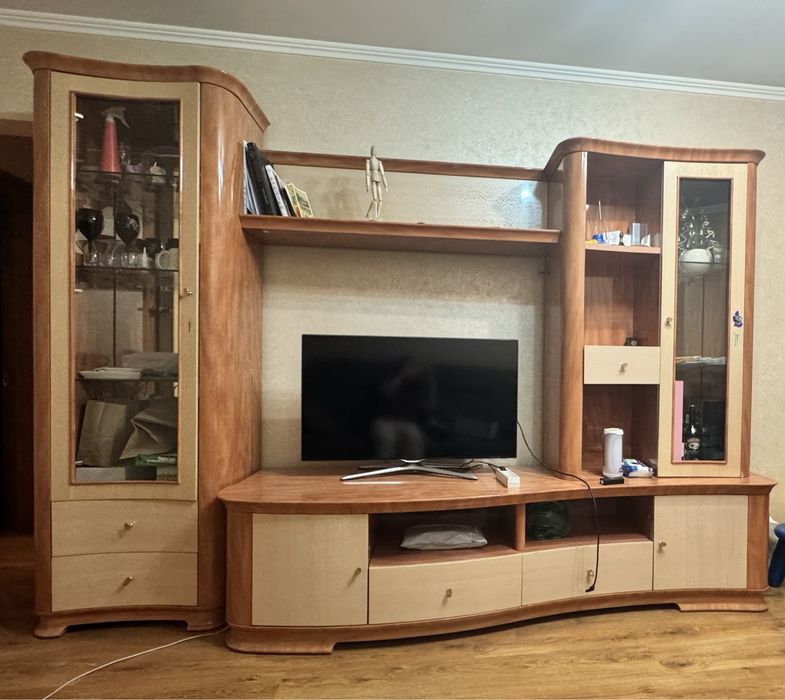 Спальный гарнитур