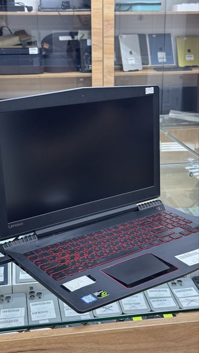 Lenovo ноутбук.