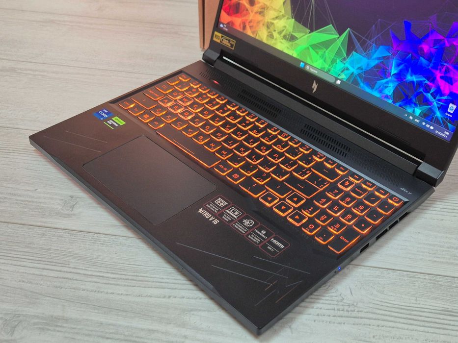 НОВ i7-14650H|RTX4060|32RAM|1TB SSD|WUXGA IPS 180Hz acer nitro лаптоп
