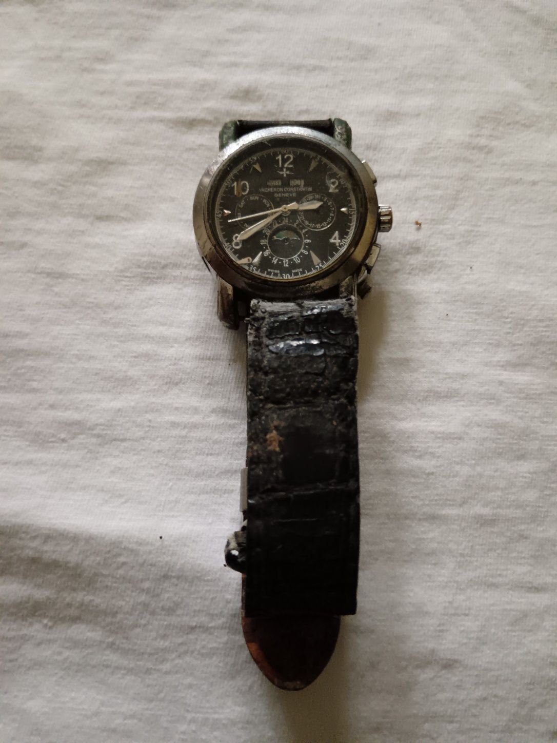 продавам оригинален часовник Vecheron Konstantin Geneva