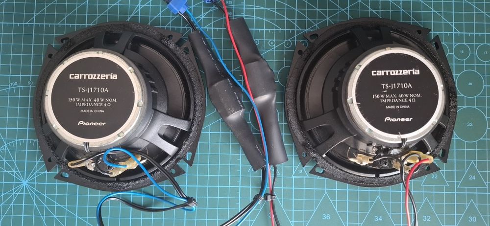 Carrozzeria TS J 1710A Pioneer kalonka