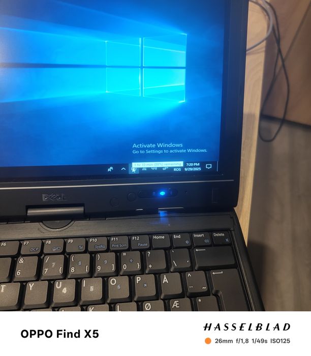 Dell XT2 display rotativ ideal tester auto